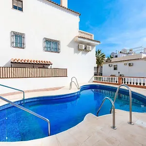 https://nerja-zona-playa-carabeo-2-dormitorios.hotelsinnerja.org